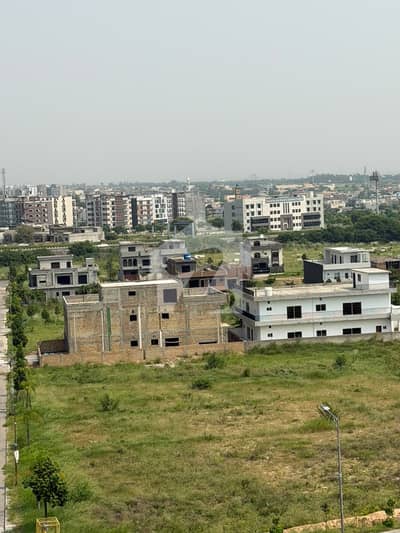 In Shalimar Town Residential Plot For sale Sized 10 Marla
