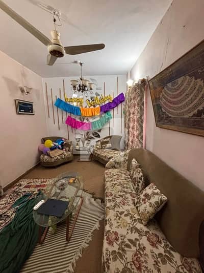 گلستانِ جوہر کراچی میں 3 کمروں کا 6 مرلہ فلیٹ 1.4 کروڑ میں برائے فروخت۔ گلستانِ جوہر کراچی میں 3 کمروں کا 6 مرلہ فلیٹ 1.4 کروڑ میں برائے فروخت۔