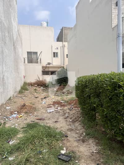 بینکرس ایوینیو کوآپریٹو ہاؤسنگ سوسائٹی لاہور میں 5 مرلہ رہائشی پلاٹ 82.0 لاکھ میں برائے فروخت۔ بینکرس ایوینیو کوآپریٹو ہاؤسنگ سوسائٹی لاہور میں 5 مرلہ رہائشی پلاٹ 82.0 لاکھ میں برائے فروخت۔