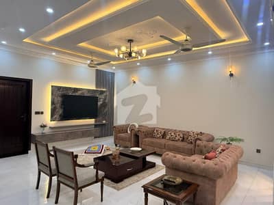 ڈی ایچ اے فیز 5 - بلاک بی ڈی ایچ اے فیز 5,ڈی ایچ اے ڈیفینس,لاہور میں 5 کمروں کا 1 کنال مکان 9.0 کروڑ میں برائے فروخت۔ ڈی ایچ اے فیز 5 - بلاک بی ڈی ایچ اے فیز 5,ڈی ایچ اے ڈیفینس,لاہور میں 5 کمروں کا 1 کنال مکان 9.0 کروڑ میں برائے فروخت۔