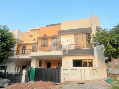 بحریہ انکلیو - سیکٹر این بحریہ انکلیو,بحریہ ٹاؤن,اسلام آباد میں 4 کمروں کا 7 مرلہ مکان 3.3 کروڑ میں برائے فروخت۔ بحریہ انکلیو - سیکٹر این بحریہ انکلیو,بحریہ ٹاؤن,اسلام آباد میں 4 کمروں کا 7 مرلہ مکان 3.3 کروڑ میں برائے فروخت۔