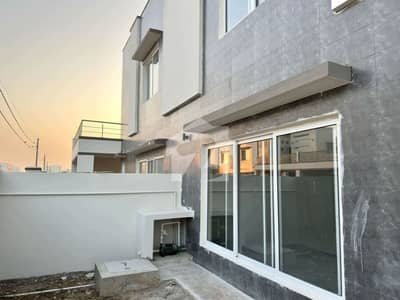 FALCON COMPLEX 350 YARDS HOUSE FOR SALE HOT PROPERTY