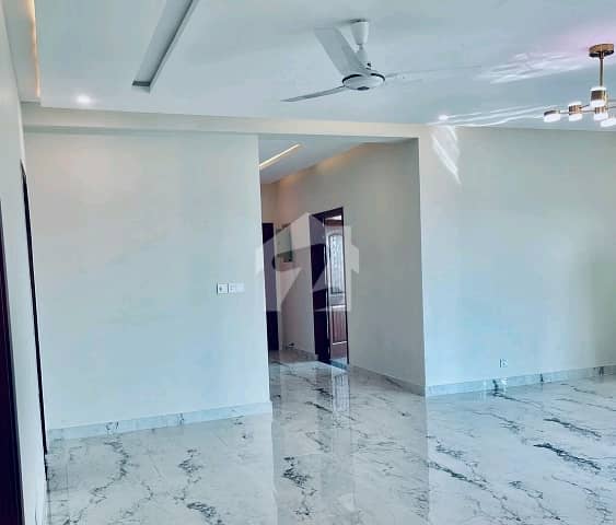 A Spacious 12 Marla Flat In Askari 12 A Spacious 12 Marla Flat In Askari 12
