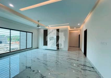 12 Marla Flat For Rent In Askari 12