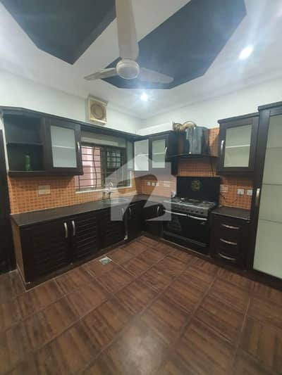 F-6 Excellent 500 SQY Ground Portion Proper 3 Bedrooms, Attached 3 Bathrooms Modern Fittings, Tiled Flooring, Separate Gate