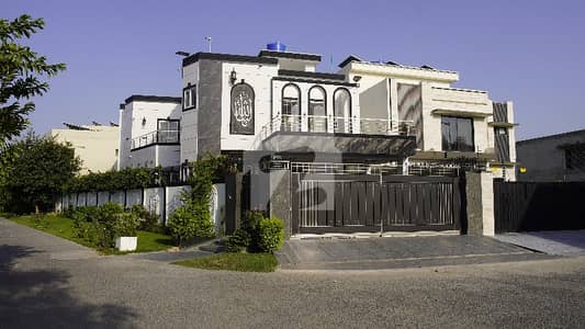 بینکرس ایوینیو ۔ بلاک ڈی بینکرس ایوینیو کوآپریٹو ہاؤسنگ سوسائٹی,لاہور میں 5 کمروں کا 18 مرلہ مکان 6.3 کروڑ میں برائے فروخت۔ بینکرس ایوینیو ۔ بلاک ڈی بینکرس ایوینیو کوآپریٹو ہاؤسنگ سوسائٹی,لاہور میں 5 کمروں کا 18 مرلہ مکان 6.3 کروڑ میں برائے فروخت۔