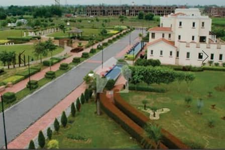 1 Kanal Standard Plot Back Of Main Near EME Gate Prime Location Direct Deal