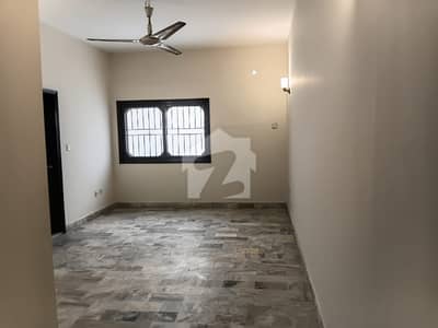 راحت کمرشل ایریا ڈی ایچ اے فیز 6,ڈی ایچ اے ڈیفینس,کراچی میں 2 کمروں کا 10 مرلہ زیریں پورشن 1.8 لاکھ میں کرایہ پر دستیاب ہے۔ راحت کمرشل ایریا ڈی ایچ اے فیز 6,ڈی ایچ اے ڈیفینس,کراچی میں 2 کمروں کا 10 مرلہ زیریں پورشن 1.8 لاکھ میں کرایہ پر دستیاب ہے۔