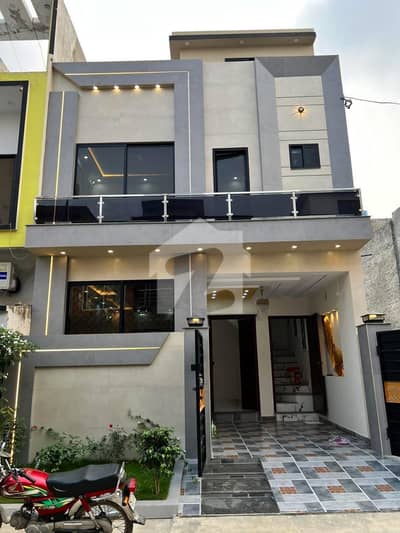 3.5 Marla Urltra Modern House For Sale In Bismillah Housing Schme