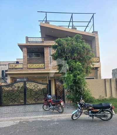 10 Marla New House For Rent