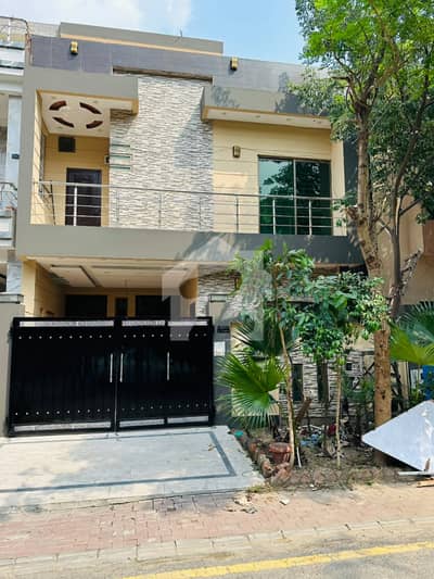 5 MARLA HOUSE AVAILABLE FOR SALE