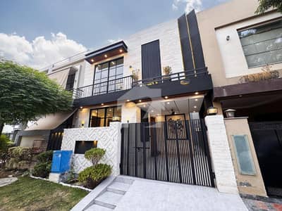 5 Marla Brand New Designer House For Sale In DHA 5