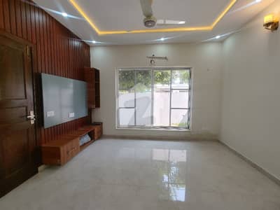 LOP Cleared 5 Marla new House for sale