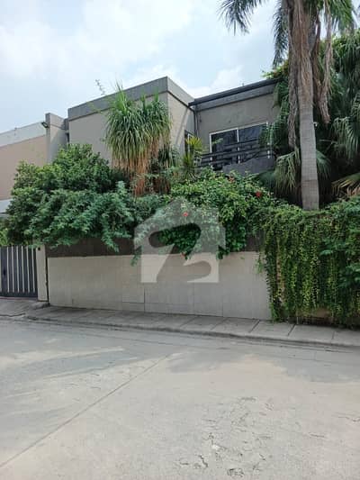 10 Marla Premium Townhouse For Sale In Gulberg II - Lahore Pakistan 10 Marla Premium Townhouse For Sale In Gulberg II - Lahore Pakistan