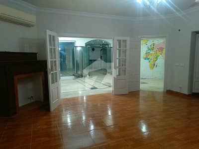 F-11 Excellent 666 SQY Lower Portion Proper 3 Bedrooms, Proper 3 Attached Bathrooms Modern Fittings Along With Marble Flooring, Curtains And ACs Installed F-11 Excellent 666 SQY Lower Portion Proper 3 Bedrooms, Proper 3 Attached Bathrooms Modern Fittings Along With Marble Flooring, Curtains And ACs Installed