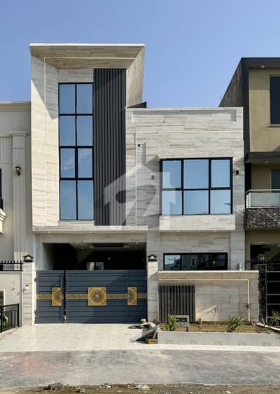 5 Marla (25x50) Double Unit House 60 FT Street Block F Mpchs Multi Garden B17