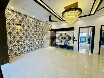 Defence Phase 5 Full House 20 Marla VIP Style Residence Corner For Rent