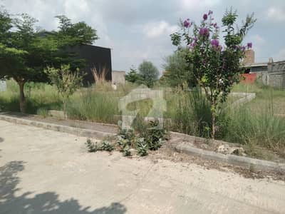 زمر ویلی کشمیر ہائی وے,اسلام آباد میں 3 مرلہ کمرشل پلاٹ 44.0 لاکھ میں برائے فروخت۔ زمر ویلی کشمیر ہائی وے,اسلام آباد میں 3 مرلہ کمرشل پلاٹ 44.0 لاکھ میں برائے فروخت۔