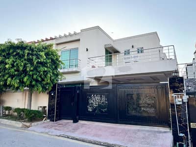 11 Marla Safari Villa Available For Sale Prime Opportunity! 11 Marla Safari Villa Available For Sale Prime Opportunity!