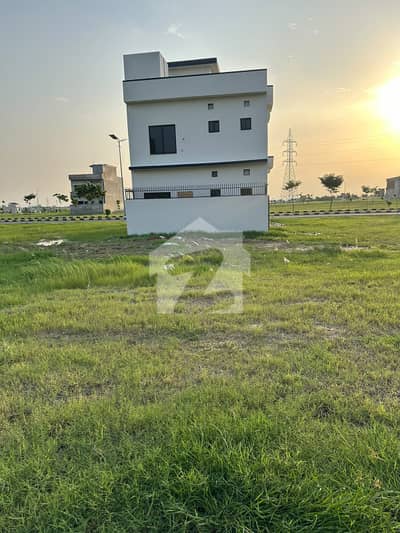 5.5 MARLA PLOT FOR SALE IN FAISEL HILLS ( C BLOCK) 5.5 MARLA PLOT FOR SALE IN FAISEL HILLS ( C BLOCK)