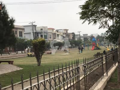 Prime Location 10 Marla Plot For Sale In Overseas Block, Park View City Lahore