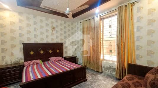 Prime Location House Of 10 Marla For rent In Faisal Town