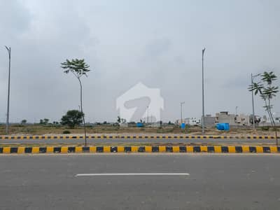 ڈی ایچ اے فیز9 پریزم - اوول کمپلیکس ڈی ایچ اے فیز9 پریزم,ڈی ایچ اے ڈیفینس,لاہور میں 4 مرلہ کمرشل پلاٹ 6.65 کروڑ میں برائے فروخت۔