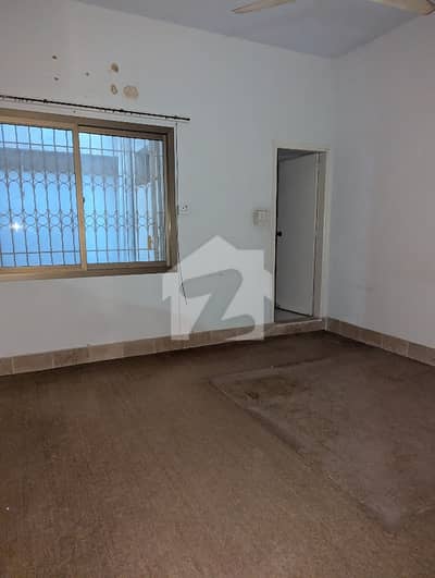 نارتھ ناظم آباد ۔ بلاک آر نارتھ ناظم آباد,کراچی میں 10 کمروں کا 1 کنال مکان 5.5 لاکھ میں کرایہ پر دستیاب ہے۔ نارتھ ناظم آباد ۔ بلاک آر نارتھ ناظم آباد,کراچی میں 10 کمروں کا 1 کنال مکان 5.5 لاکھ میں کرایہ پر دستیاب ہے۔