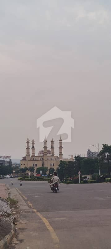 گلبرگ ریزیڈنشیا - بلاک ایف گلبرگ ریزیڈنشیا,گلبرگ,اسلام آباد میں 7 مرلہ رہائشی پلاٹ 1.89 کروڑ میں برائے فروخت۔
