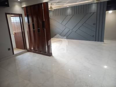 Newley Renoveted Brand New Flat Main Hassan Square Bank Loan Approved 3 Side Corner Pure West Open