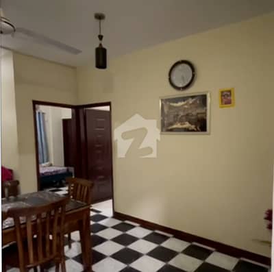 Clifton Block 7, 1400 Square Feet Apartment for Sale.