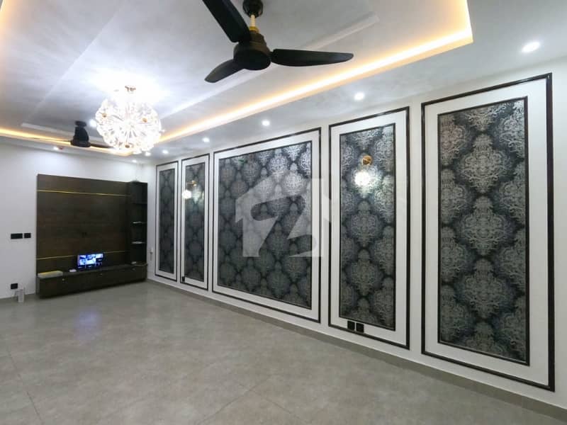 1 Kanal Portion Furnished Available For Rent 1 Kanal Portion Furnished Available For Rent