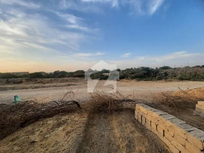 Book A Commercial Plot Of 1500 Square Feet In Saadi Garden - Block 1 Karachi