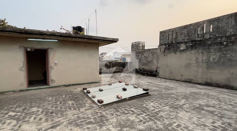 16 16