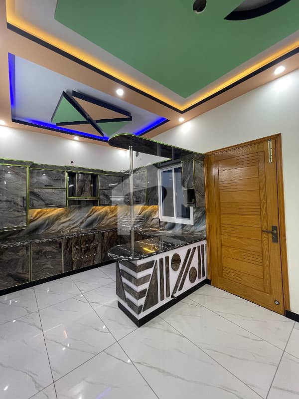 Upper Portion for sale Upper Portion for sale