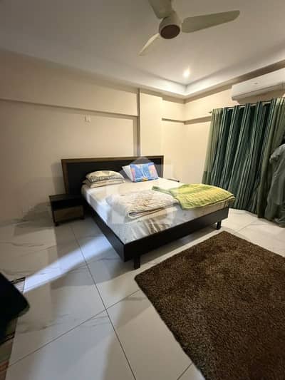 3 BED DD FLAT AVAILABLE FOR RENT AT PRIME LOCATION OF BAHADURABAD SHAHED E MILAT ROAD