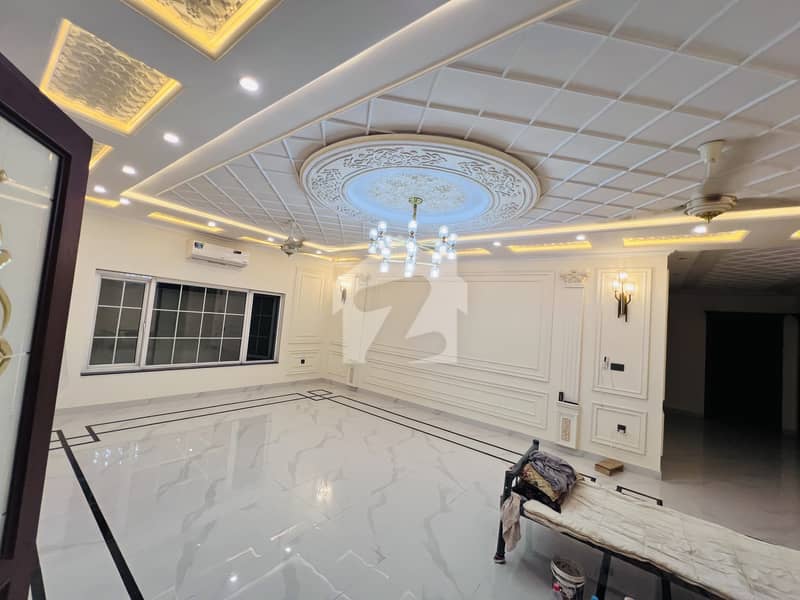 1 kanal fresh untouched house for Rent 1 kanal fresh untouched house for Rent
