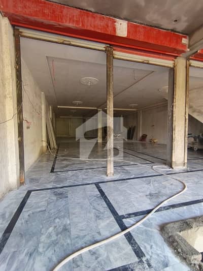 بنی گالہ اسلام آباد میں 10 مرلہ Studio دکان 1.5 لاکھ میں کرایہ پر دستیاب ہے۔