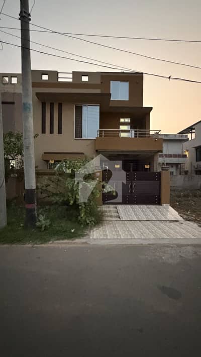 House For sale In Central Park - Block AA