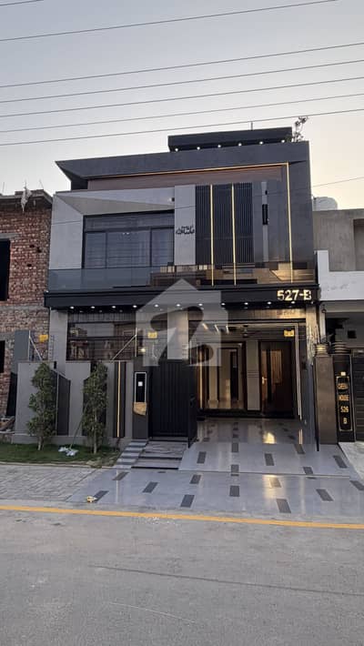 You Can Find A Gorgeous House For Sale In Central Park - Block B