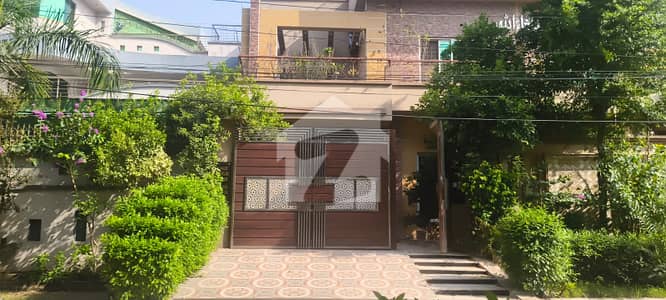 مرغزار آفیسرز کالونی لاہور میں 4 کمروں کا 10 مرلہ مکان 3.95 کروڑ میں برائے فروخت۔