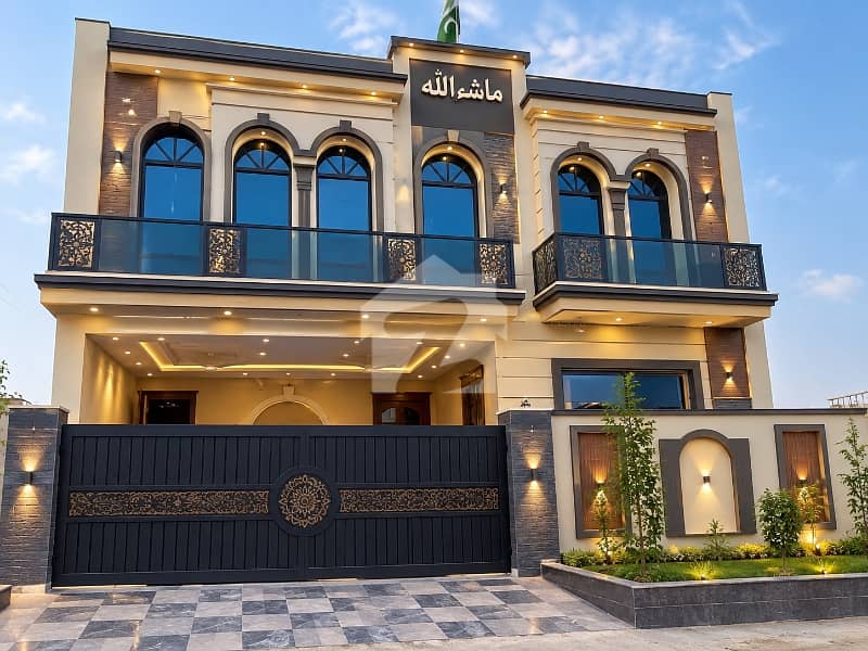 10 Marla Luxury House For Rent 10 Marla Luxury House For Rent