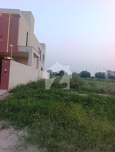 DHA PHASE 7 1 KANAL PLOT AVAILABLE FOR SALE