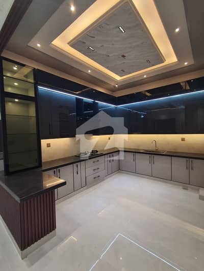 Euro high tech 3 bed d d flat for sale