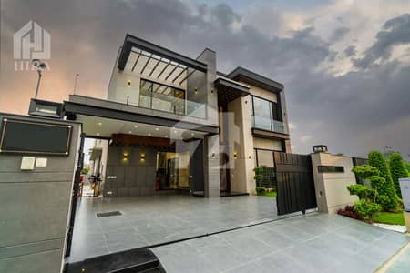 20 MARLA BRAND NEW LUXURY ULTRA MODERN DESIGN BUNGALOW FOR RENT
