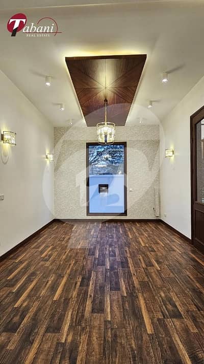 House For Sale In Top Class Location Of Kda Scheme 1 Extension Old But Maintained And Fully Residential Location House For Sale In Top Class Location Of Kda Scheme 1 Extension Old But Maintained And Fully Residential Location