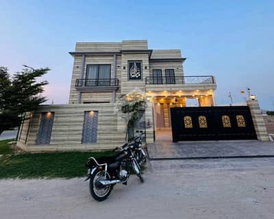ڈی ایچ اے فیز 1 ۔ سیکٹر ایچ ڈی ایچ اے فیز 1,ڈی ایچ اے ڈیفینس,ملتان میں 6 کمروں کا 1 کنال مکان 6.2 کروڑ میں برائے فروخت۔ ڈی ایچ اے فیز 1 ۔ سیکٹر ایچ ڈی ایچ اے فیز 1,ڈی ایچ اے ڈیفینس,ملتان میں 6 کمروں کا 1 کنال مکان 6.2 کروڑ میں برائے فروخت۔