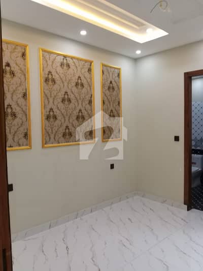 4 MARLA BRAND NEW HOUSE FOR SALE
