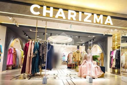 SHOP FOR SALE RUNNING ON HIGH RENT- RENT COMING PKR 32,000/-