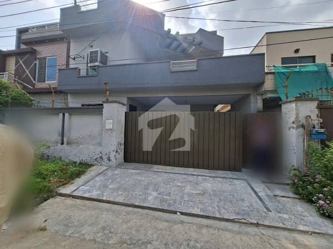 10 Marla Owner Build House For Sale 10 Marla Owner Build House For Sale